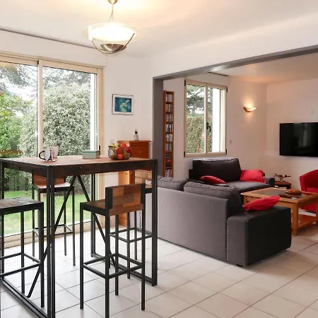 بيت للعطل Le Cedre Bleu By Interhome Plérin